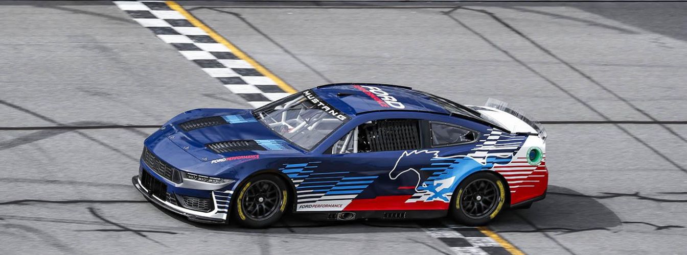 Mustang Dark Horse and NASCAR: Ford’s 2024 Cup Series Strategy